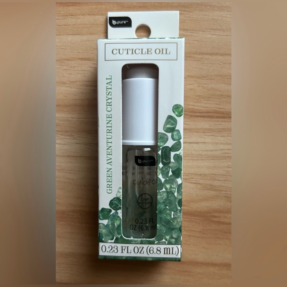 ✨ New ✨ Cuticle Oil with Green Aventurine Crystal ✨